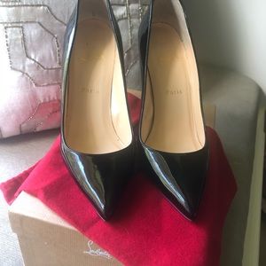 🔥🔥🔥 Louboutin Patent Pigalle size 39.5 100 mm heel height 🔥🔥🔥
